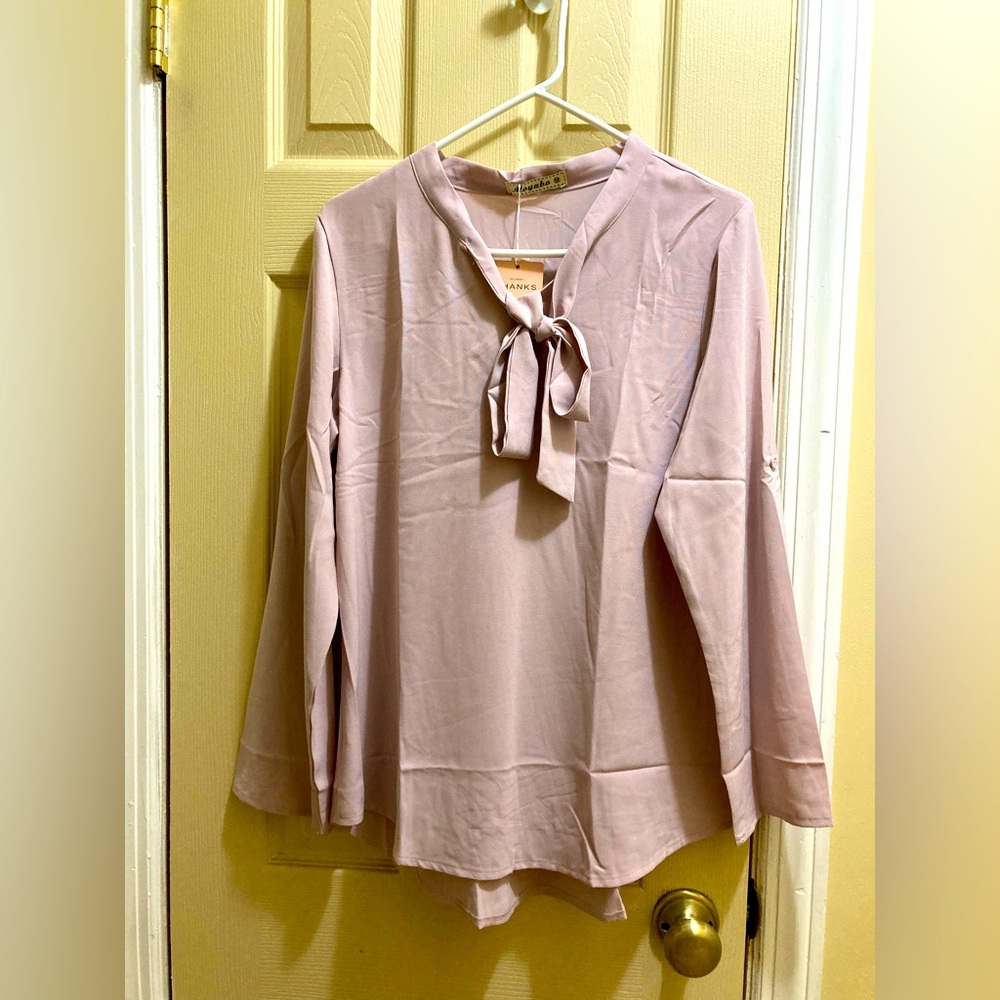 Pink/mauve Blouse with tags